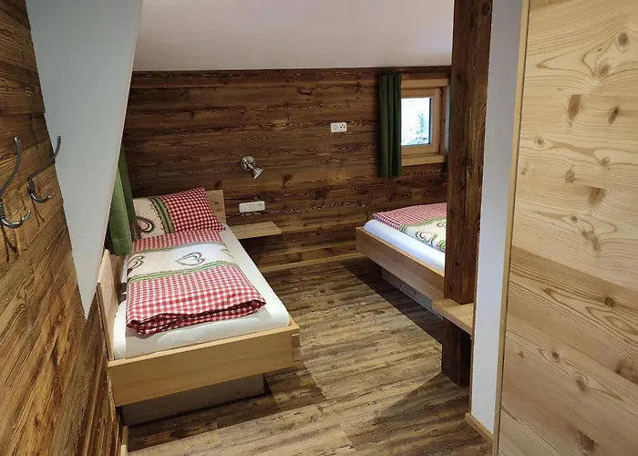 Strauss Дом отдыха *