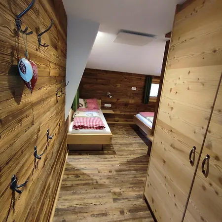 Strauss Ferienhaus *